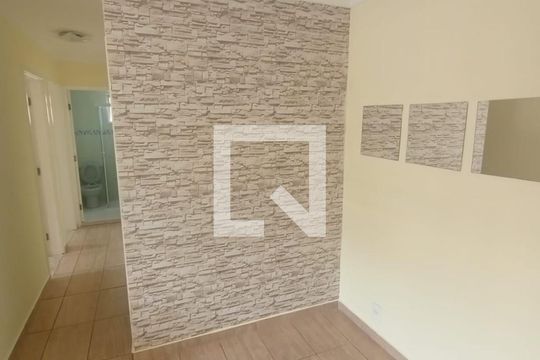 Sala de apartamento à venda com 2 quartos, 48m² em Jardim Sabara, São Paulo