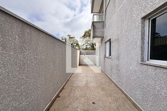 Área privativa de apartamento à venda com 2 quartos, 66m² em Jardim Utinga, Santo André