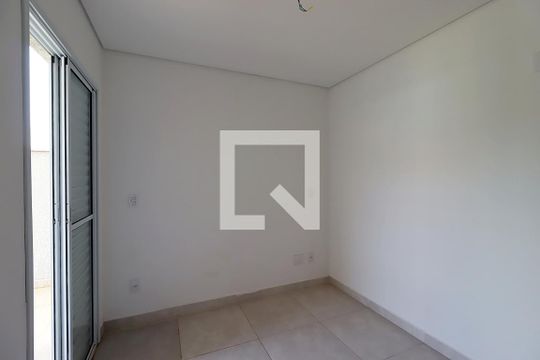 Suíte de apartamento à venda com 2 quartos, 67m² em Jardim Santo Alberto, Santo André