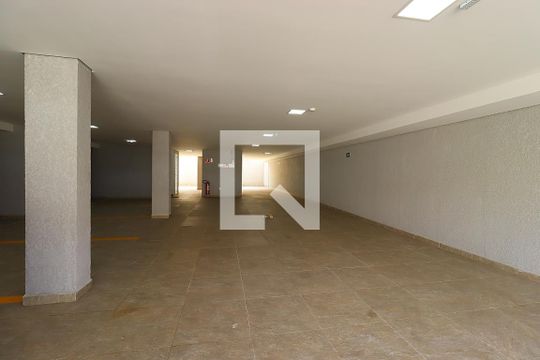 Garagem de apartamento à venda com 2 quartos, 67m² em Jardim Santo Alberto, Santo André