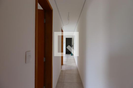 Corredor de apartamento à venda com 2 quartos, 67m² em Jardim Santo Alberto, Santo André