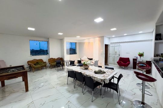 Edícula -  Sala de apartamento à venda com 4 quartos, 250m² em Novo Eldorado, Contagem