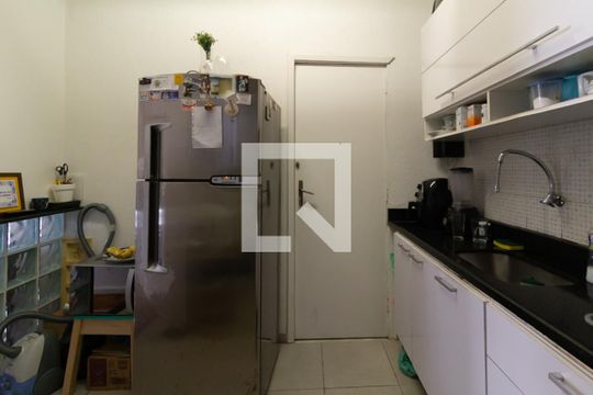 Cozinha de apartamento à venda com 2 quartos, 70m² em Lagoa, Rio de Janeiro