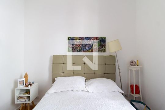 Suíte de apartamento à venda com 2 quartos, 70m² em Lagoa, Rio de Janeiro