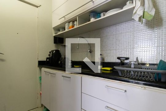 Cozinha de apartamento à venda com 2 quartos, 70m² em Lagoa, Rio de Janeiro