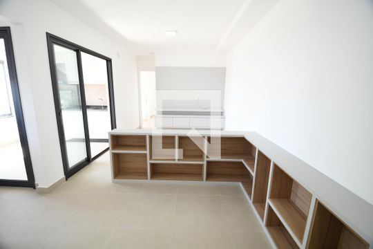 Sala de apartamento para alugar com 2 quartos, 80m² em Jardim Guanabara, Campinas