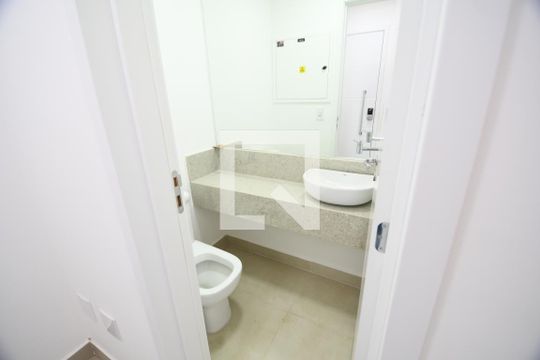 Lavabo de apartamento para alugar com 2 quartos, 80m² em Jardim Guanabara, Campinas