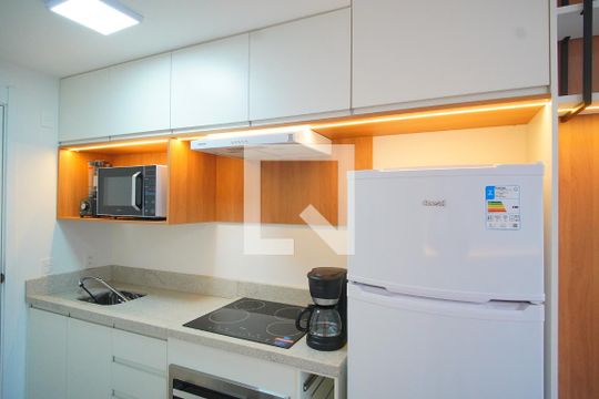 Studio de kitnet/studio para alugar com 1 quarto, 25m² em Boa Vista, Porto Alegre