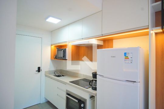 Studio de kitnet/studio para alugar com 1 quarto, 25m² em Boa Vista, Porto Alegre