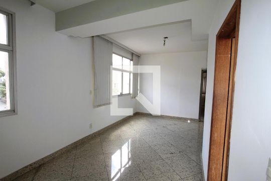 Sala de apartamento à venda com 4 quartos, 151m² em Nova Suíssa, Belo Horizonte