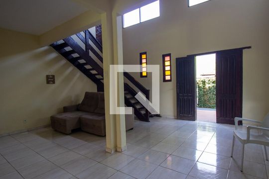 Sala de casa de condomínio à venda com 4 quartos, 250m² em Vargem Pequena, Rio de Janeiro
