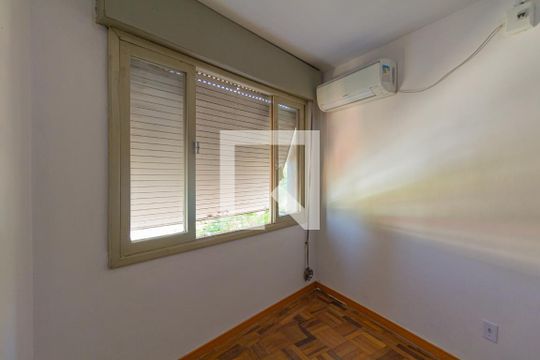 Quarto de apartamento à venda com 1 quarto, 42m² em Centro, Canoas