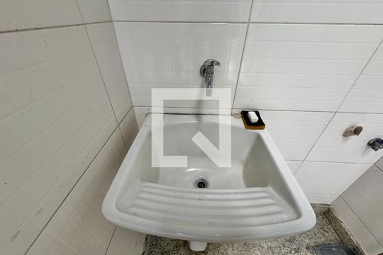 Área de Serviço de casa à venda com 5 quartos, 300m² em Vargem Pequena, Rio de Janeiro