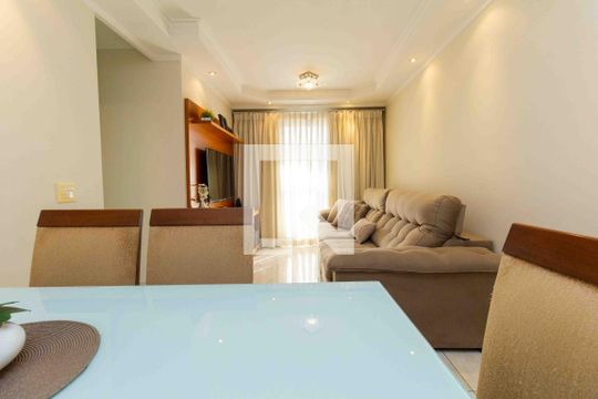 Sala de apartamento à venda com 3 quartos, 73m² em Vila Esperança, São Paulo
