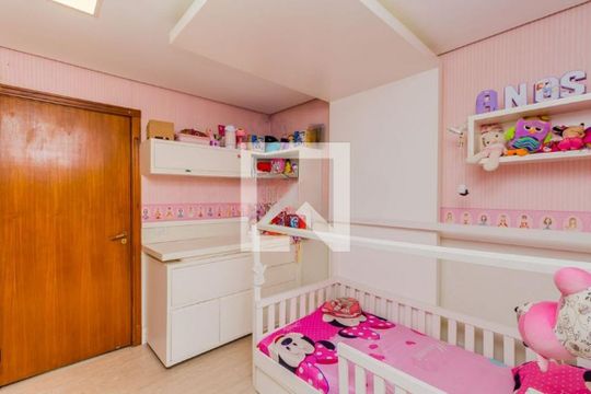 Quarto 2 de apartamento à venda com 3 quartos, 289m² em Petrópolis, Porto Alegre