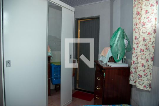 Quarto Suíte (Casa 1) de casa à venda com 3 quartos, 152m² em Jardim São Luís, São Paulo