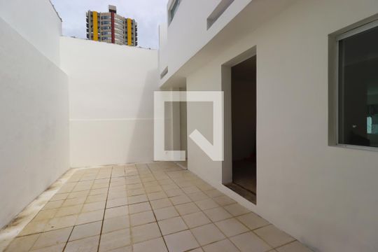 Quintal de casa à venda com 4 quartos, 258m² em Jardim, Santo André