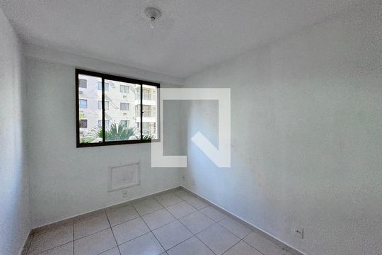 Suíte de apartamento à venda com 2 quartos, 60m² em Recreio dos Bandeirantes, Rio de Janeiro