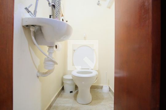 Lavabo de casa de condomínio à venda com 2 quartos, 70m² em Vila Esperança, São Paulo