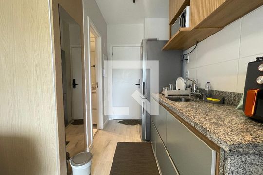 Cozinha de kitnet/studio à venda com 1 quarto, 25520m² em Butantã, São Paulo