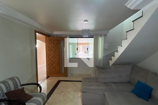 Sala de casa à venda com 3 quartos, 230m² em Vila Camilópolis, Santo André