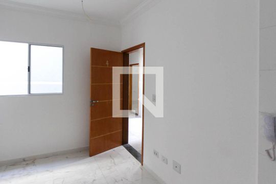 Sala e Cozinha de apartamento à venda com 2 quartos, 35m² em Jardim Santa Teresinha, São Paulo