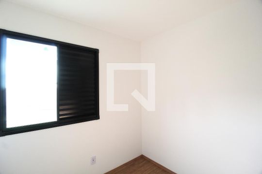 Quarto 1 de apartamento para alugar com 2 quartos, 55m² em Shopping Park, Uberlândia