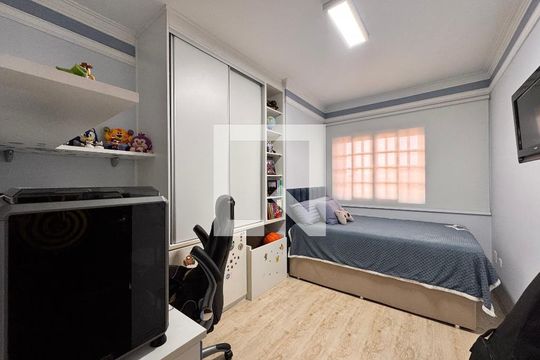 Quarto 1 de apartamento à venda com 2 quartos, 202m² em Jardim Las Vegas, Santo André
