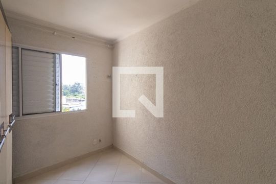 Quarto 1 de apartamento à venda com 2 quartos, 40m² em Vila Carmosina, São Paulo