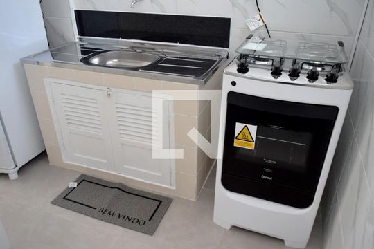 Cozinha de kitnet/studio para alugar com 1 quarto, 31m² em Jardim Paulista, São Paulo