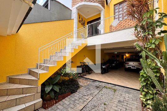 Garagem de casa à venda com 4 quartos, 241m² em Jardim Las Vegas, Santo André