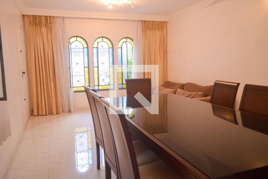 Sala de casa à venda com 3 quartos, 180m² em Tatuapé, São Paulo
