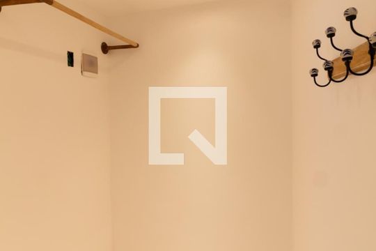 Closet de apartamento para alugar com 3 quartos, 220m² em Botafogo, Rio de Janeiro