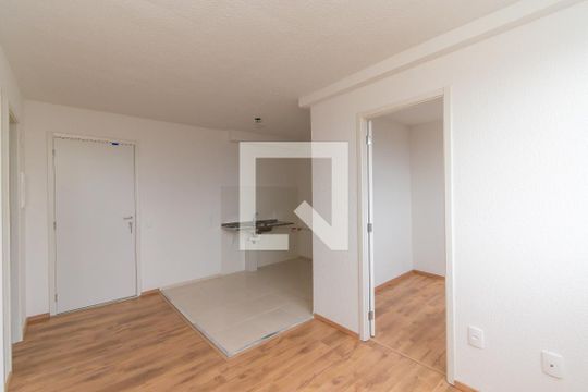 Sala de apartamento para alugar com 2 quartos, 35m² em Jardim Santa Adelia, São Paulo