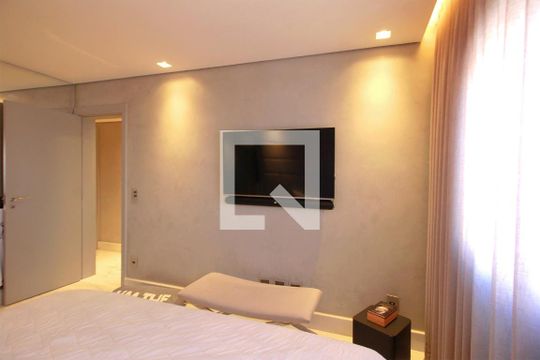 Suite 1 de apartamento para alugar com 3 quartos, 150m² em Anchieta, Belo Horizonte