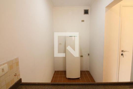 Cozinha de apartamento para alugar com 2 quartos, 89m² em Vila Nova Conceição, São Paulo