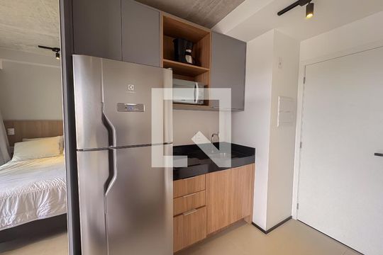 Cozinha de kitnet/studio à venda com 1 quarto, 22m² em Consolação, São Paulo