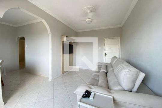 Sala de apartamento à venda com 2 quartos, 75m² em Del Castilho, Rio de Janeiro