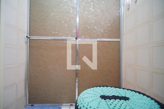 Banheiro de casa à venda com 2 quartos, 80m² em Santo Afonso, Novo Hamburgo