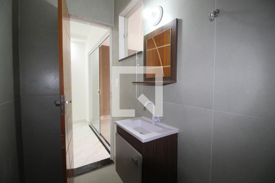 Lavabo de casa de condomínio para alugar com 3 quartos, 100m² em Jacarepaguá, Rio de Janeiro