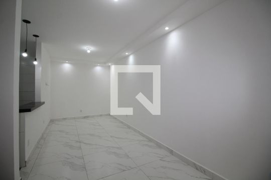 Sala de casa de condomínio para alugar com 3 quartos, 100m² em Jacarepaguá, Rio de Janeiro
