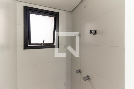 Banheiro de kitnet/studio à venda com 1 quarto, 33m² em Vila Buarque, São Paulo