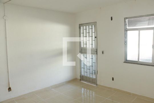 Sala de casa para alugar com 2 quartos, 80m² em Luz, Nova Iguaçu