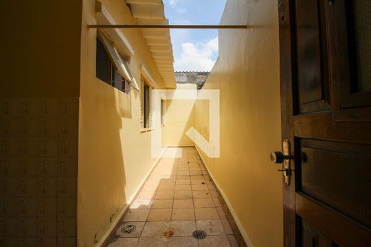 Corredor de casa para alugar com 2 quartos, 70m² em Vila Formosa, São Paulo