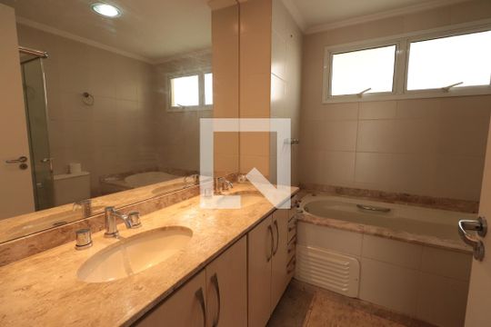 Banheiro da Suíte 1 de apartamento à venda com 3 quartos, 173m² em Vila Gomes Cardim, São Paulo