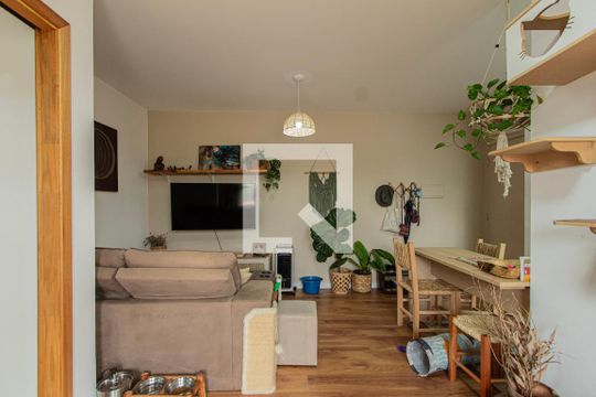 Sala de apartamento para alugar com 2 quartos, 63m² em Aparecidinha, Sorocaba