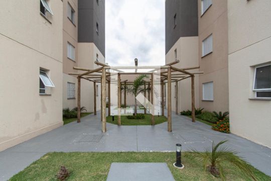 Fachada dos blocos  de apartamento para alugar com 2 quartos, 63m² em Aparecidinha, Sorocaba