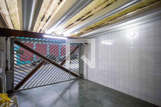 Garagem de casa para alugar com 3 quartos, 90m² em Assunção, São Bernardo do Campo