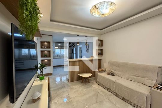 Sala de casa à venda com 2 quartos, 118m² em Santos Dumont, São Leopoldo
