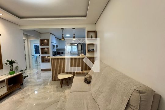Sala de casa à venda com 2 quartos, 118m² em Santos Dumont, São Leopoldo